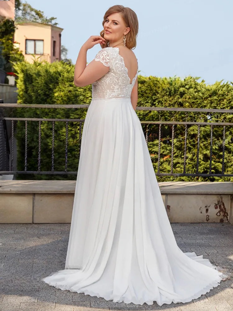 Plus Size V-Neck Short Sleeve Lace Wedding Dress