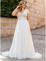 Plus Size V-Neck Short Sleeve Lace Wedding Dress