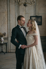 Vintage Matte Wedding Preset – Faded Film Tone